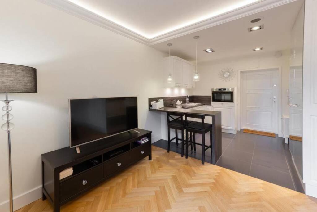 Apartamenty-Mi Crystal Варшава Экстерьер фото