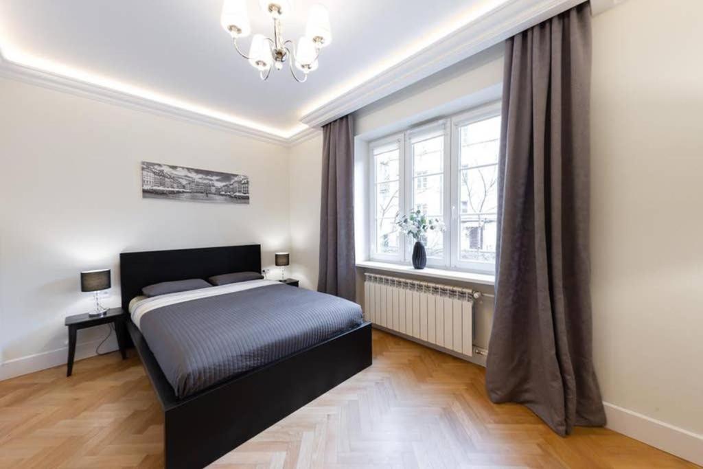 Apartamenty-Mi Crystal Варшава Экстерьер фото